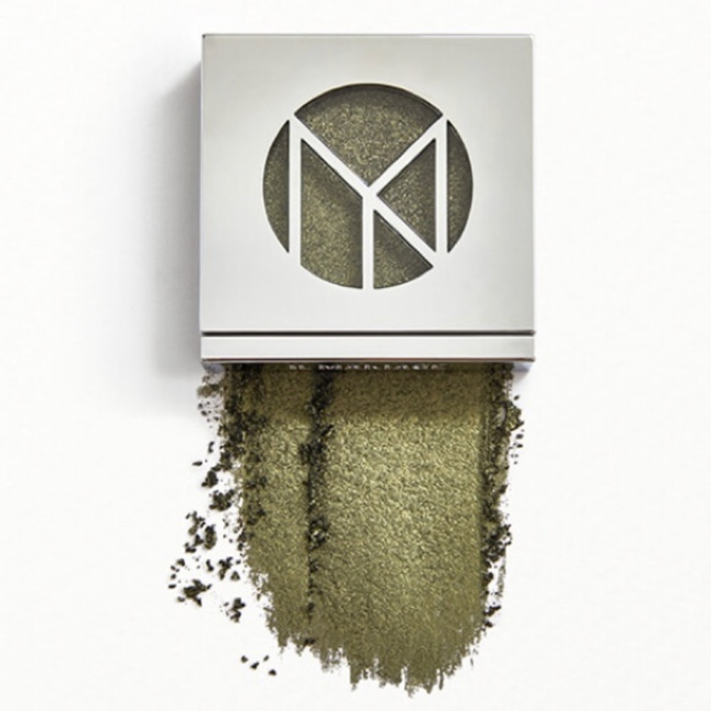 IL MAKIAGE Color Boss Multi-Dimensional Eyeshadow